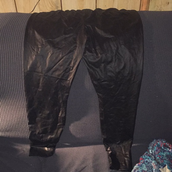 Faux tights - Picture 2 of 2